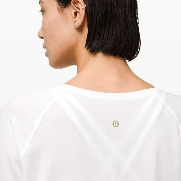 Lululemon Emerald Long Sleeve *Lunar New Year size 6 Bin E - Picture 10 of 11